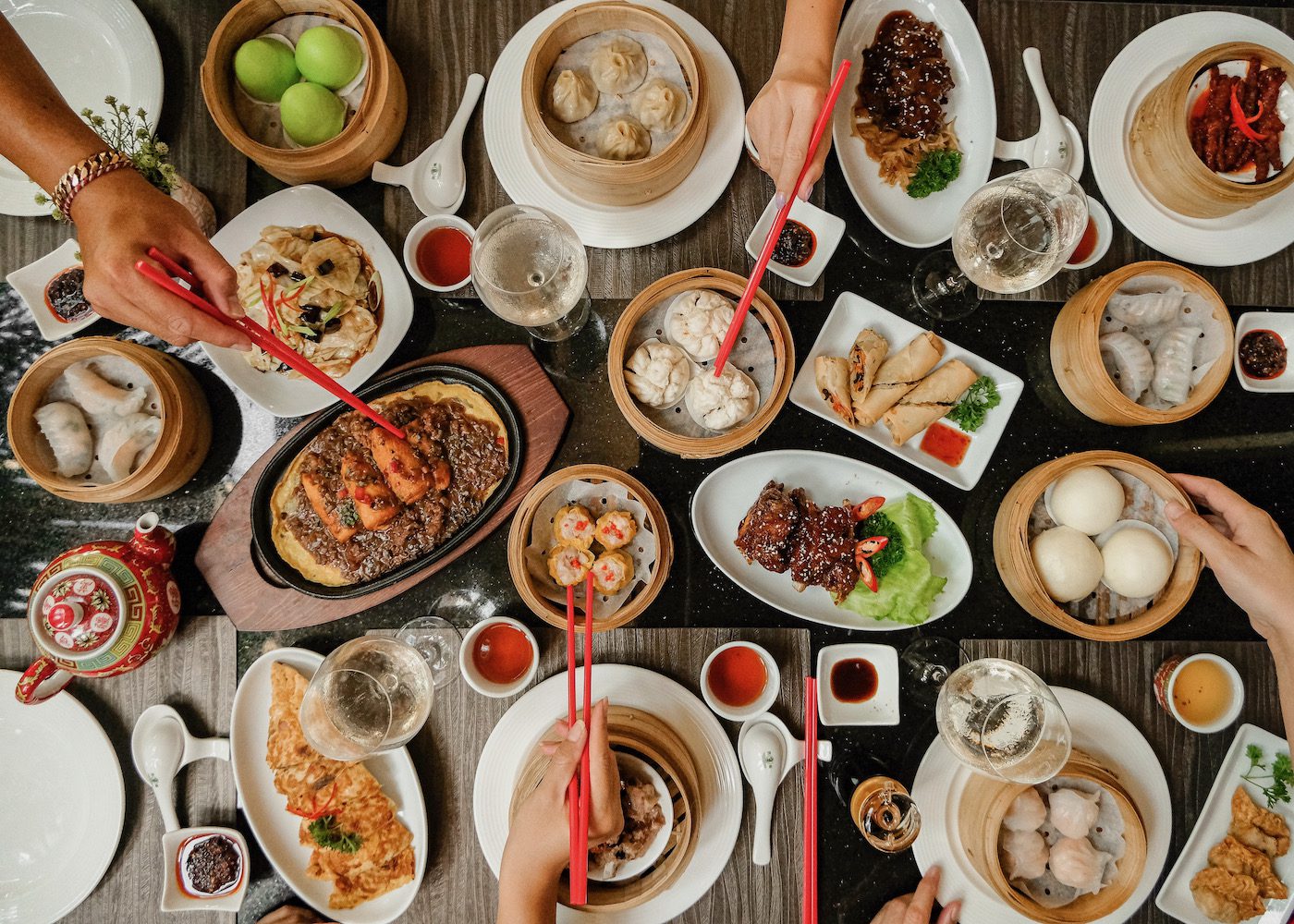 Chinese Street Food: Recreating the Vibrant Flavors at Chinese Restaurants